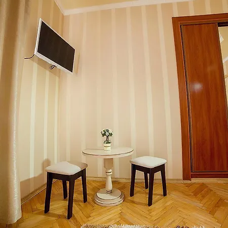 Apartment On Horodotska Street Lviv Exterior photo