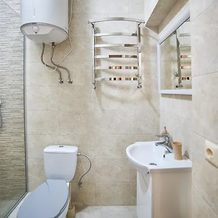 Apartment On Horodotska Street Lviv Exterior photo