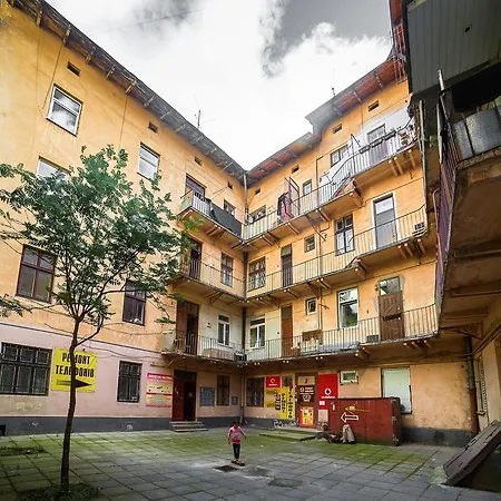 Apartment On Horodotska Street Lviv Exterior photo