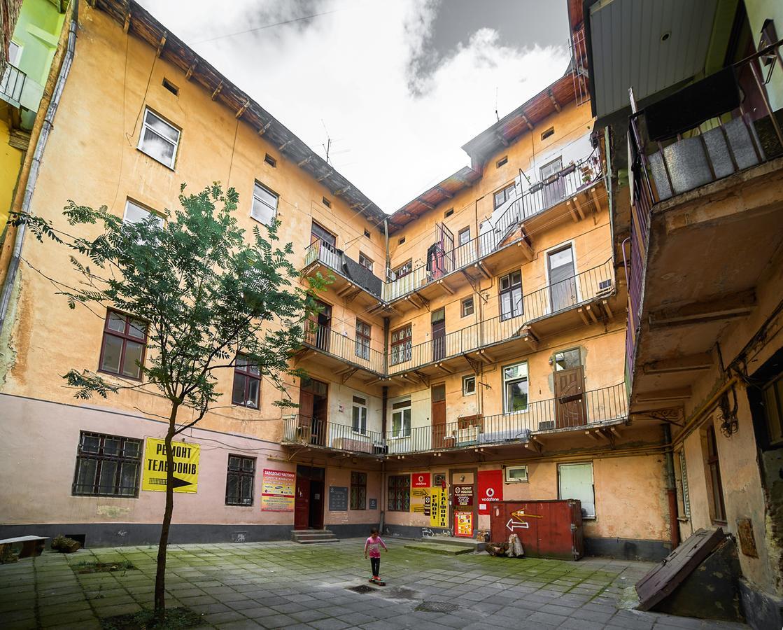 Apartment On Horodotska Street *
